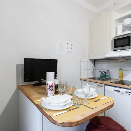 Nordstay - Serene Floor With Self Check-in