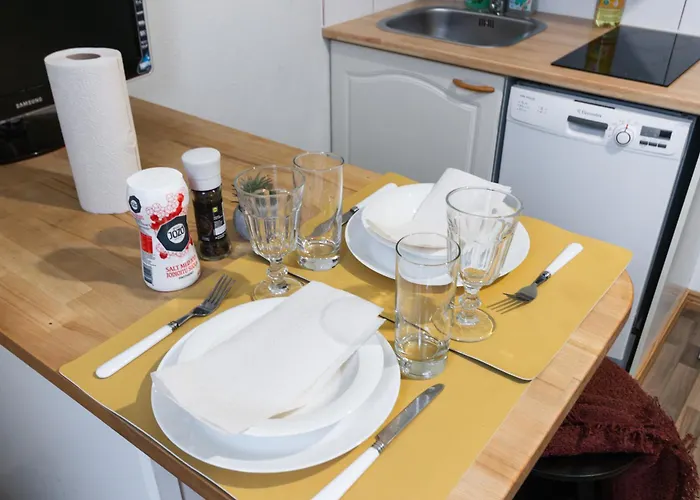 Lägenhet Nordstay - Serene Floor With Self Check-in *